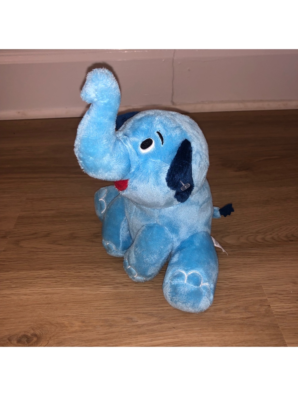 HASBRO ELEFUN ELEPHANT BLUE THE BUTTERFLY CATCHIN GAME VINTAGE PLUSH 2010 RARE